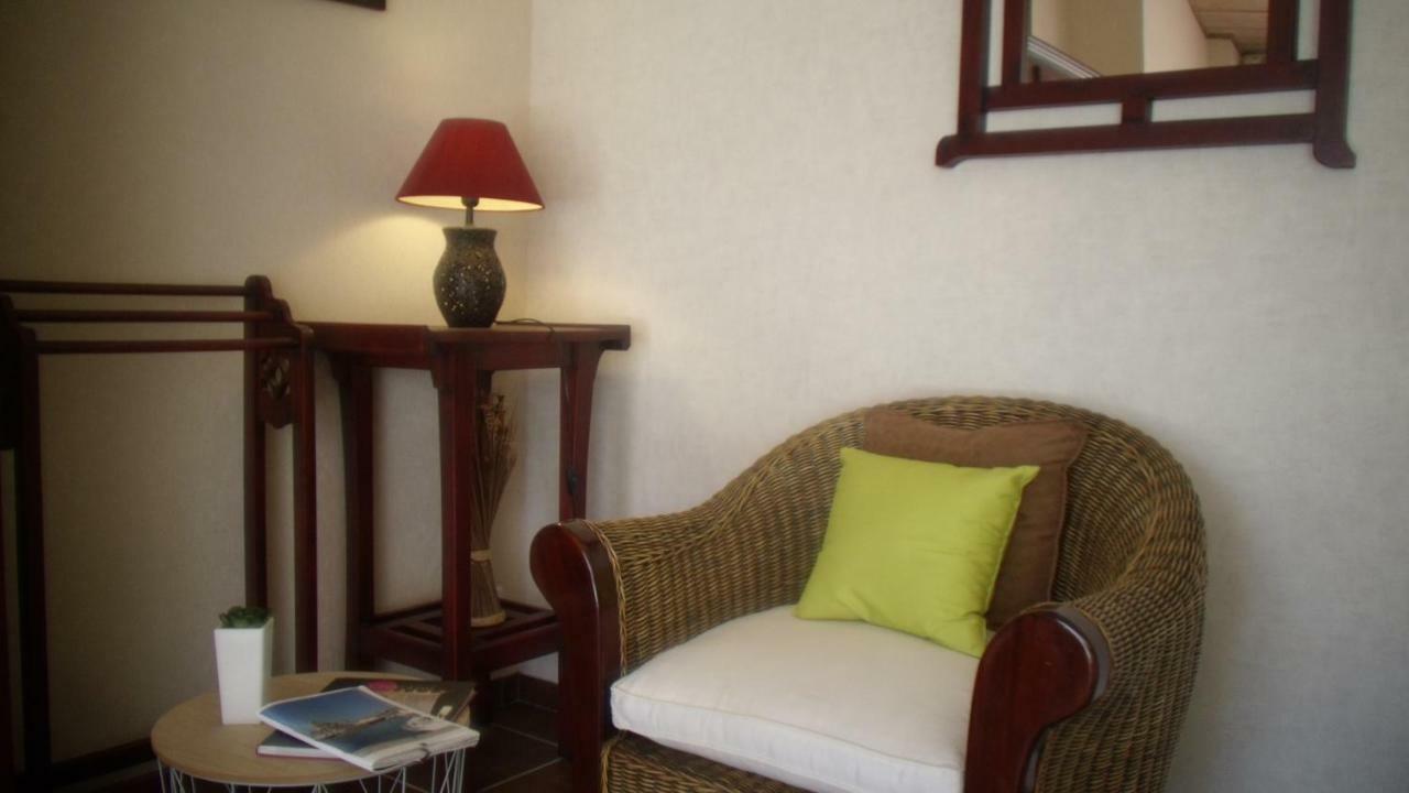 Le Clos Des Palmiers Saint-Ouen-d'Aunis Bagian luar foto